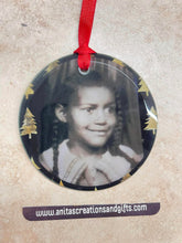 Load image into Gallery viewer, Glass Ornament keepsake - with your personal photo