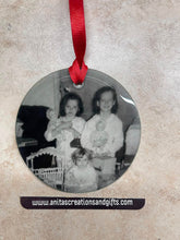 Load image into Gallery viewer, Glass Ornament keepsake - with your personal photo
